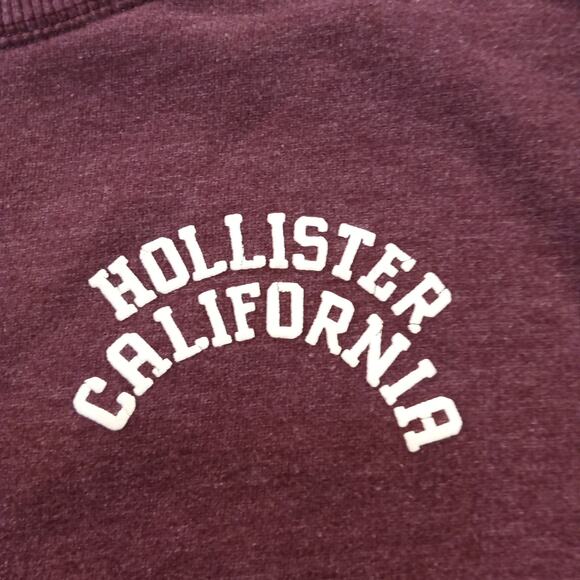 Hollister California Crewneck Sweatshirt Women M Maroon Pullover Logo - Picture 4 of 7